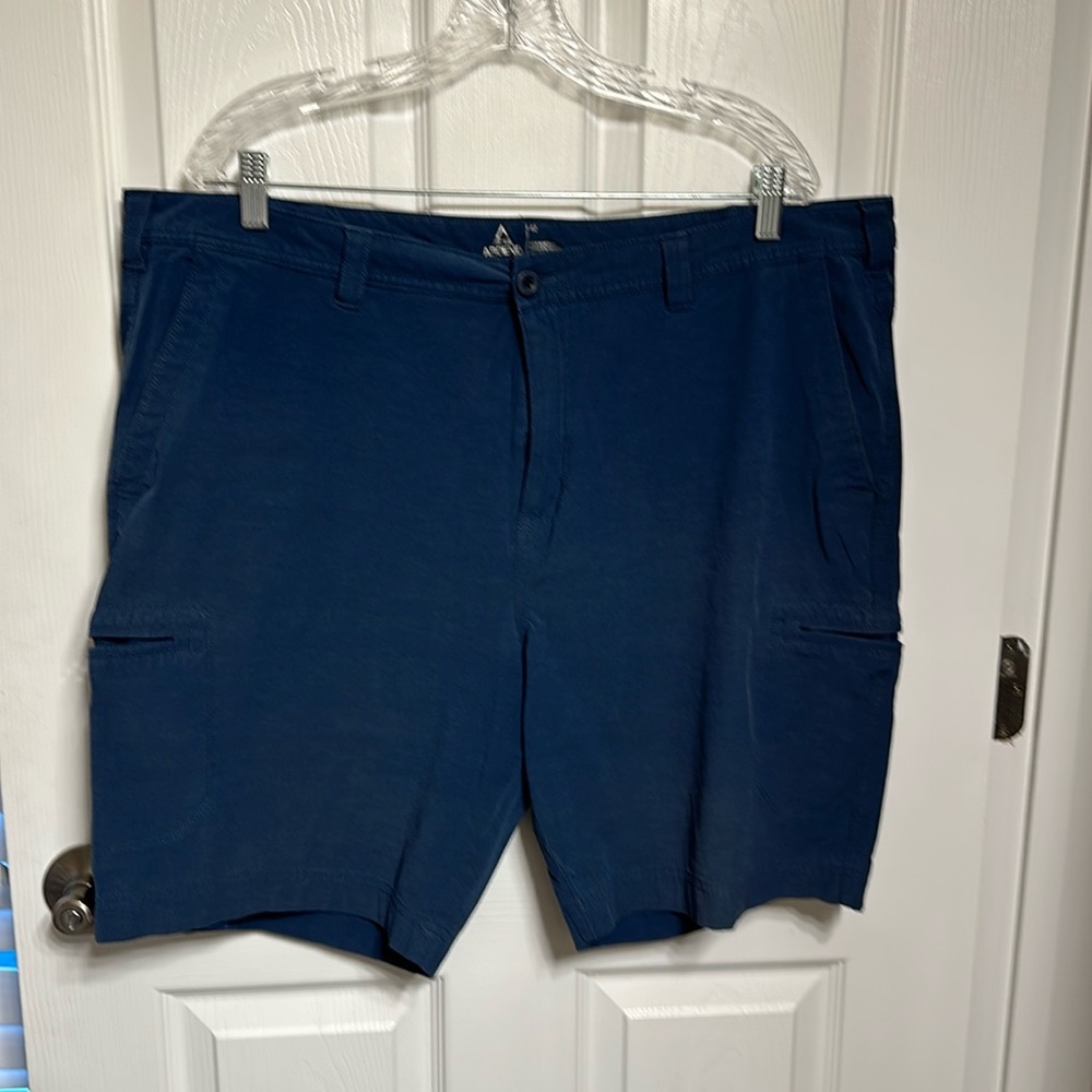 Men’s shorts   Navy blue. Size 42 Ascend
